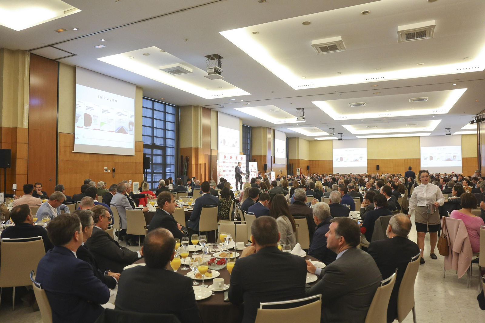 Foro Joly con Elías Bendodo