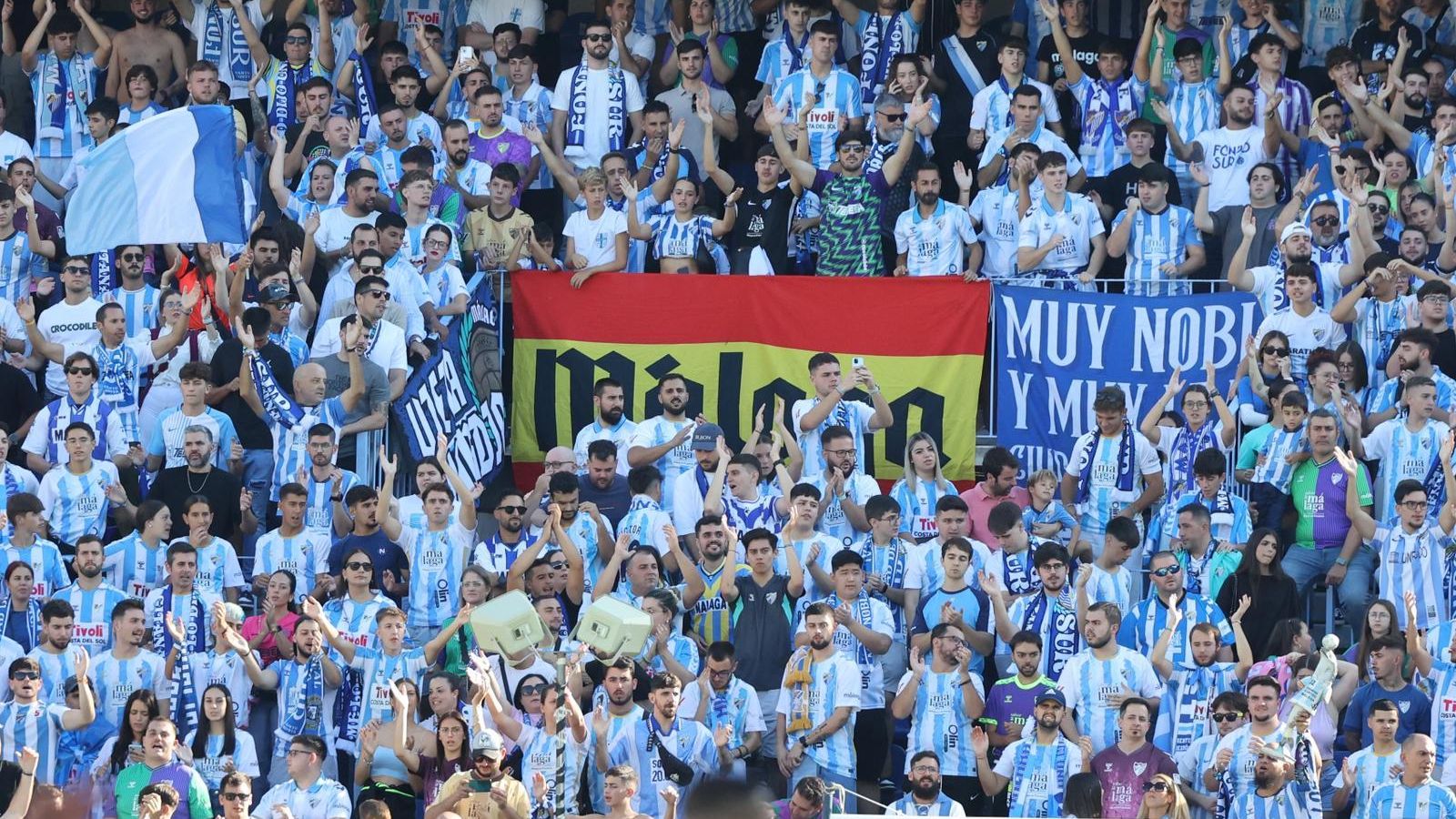 El Málaga CF-Real Oviedo, en fotos