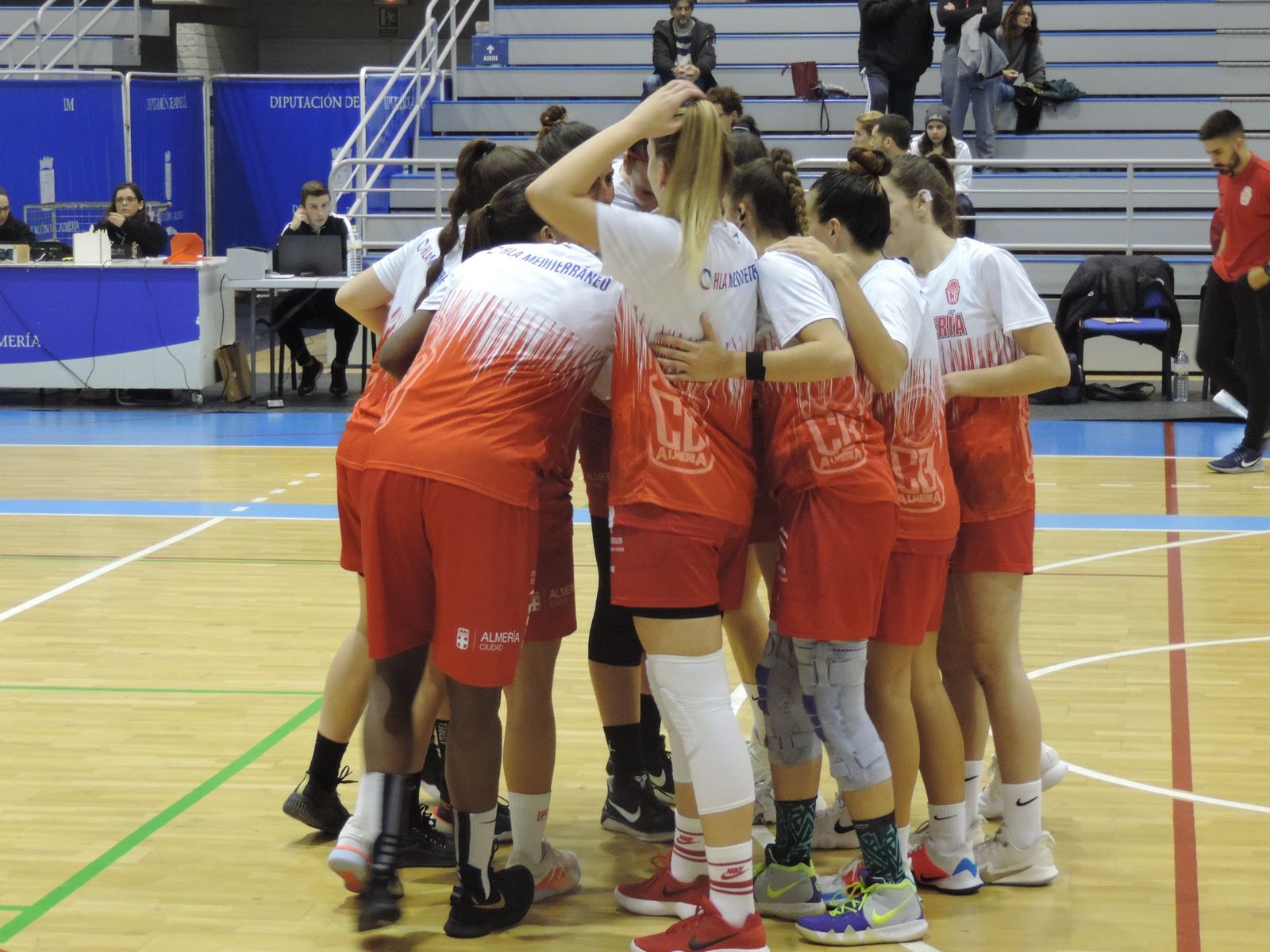 Trabajado triunfo de ISE CB Almería ante Picken Claret (66-52)