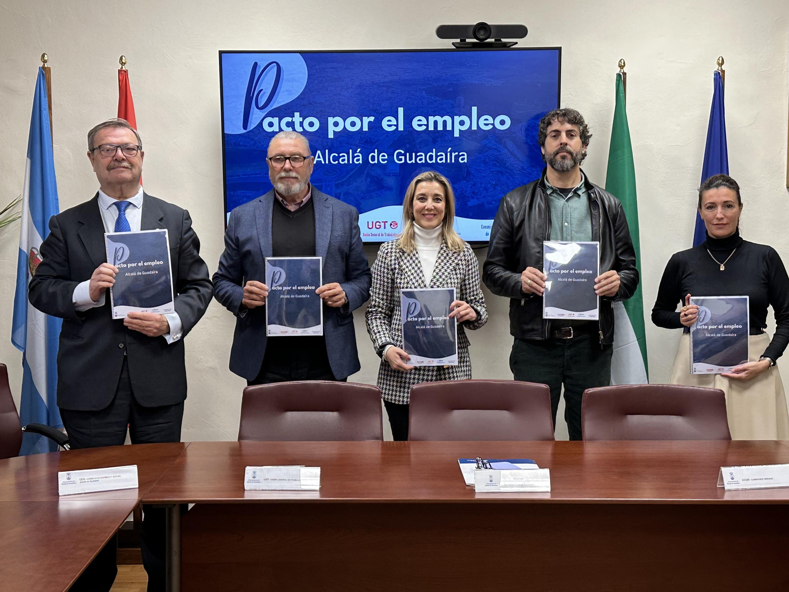 El reto del empleo, objetivo irrenunciable que Alcalá pretende liderar en la región