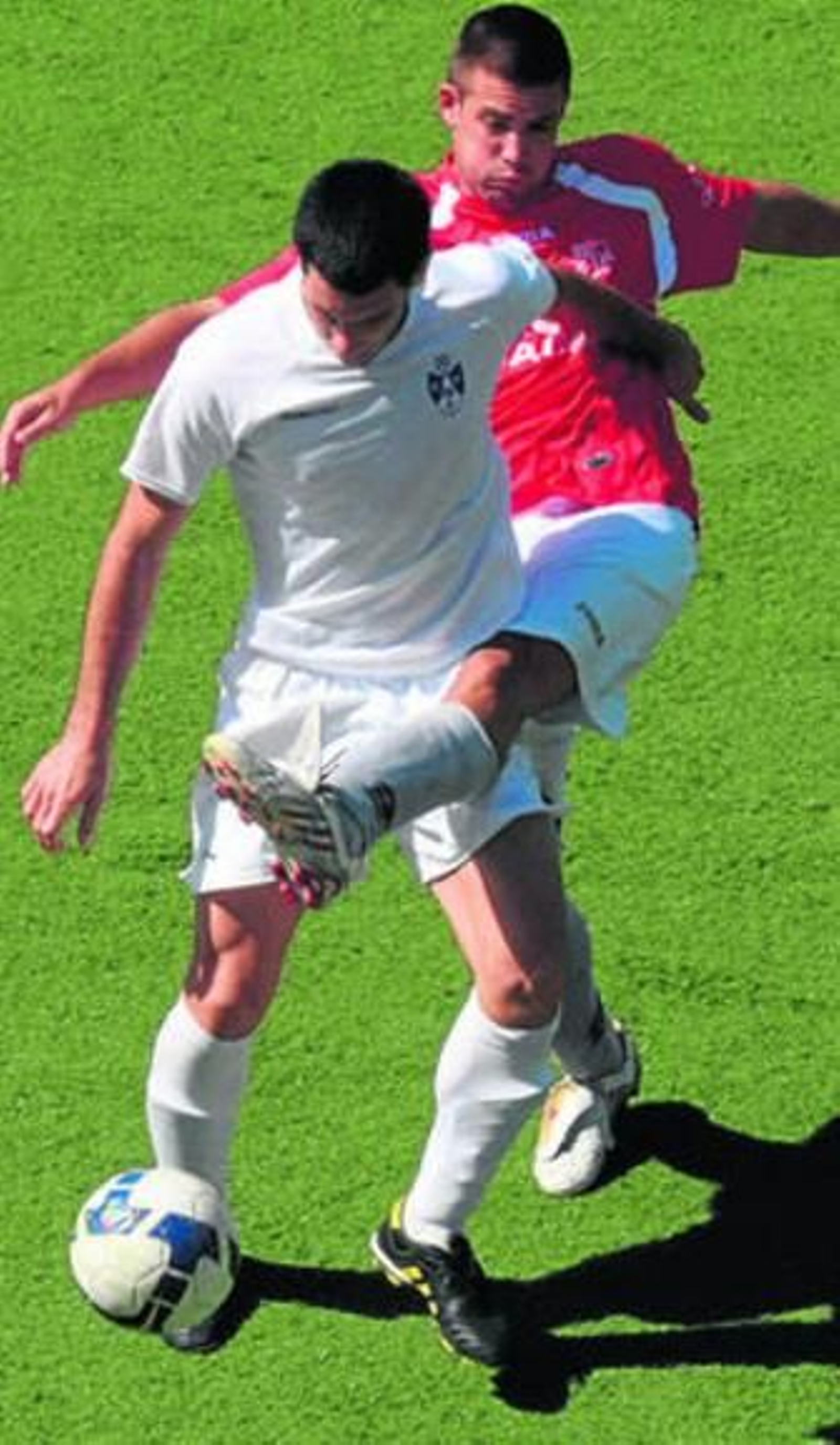 Gabia y Caniles empataron y ninguno sale del descenso.