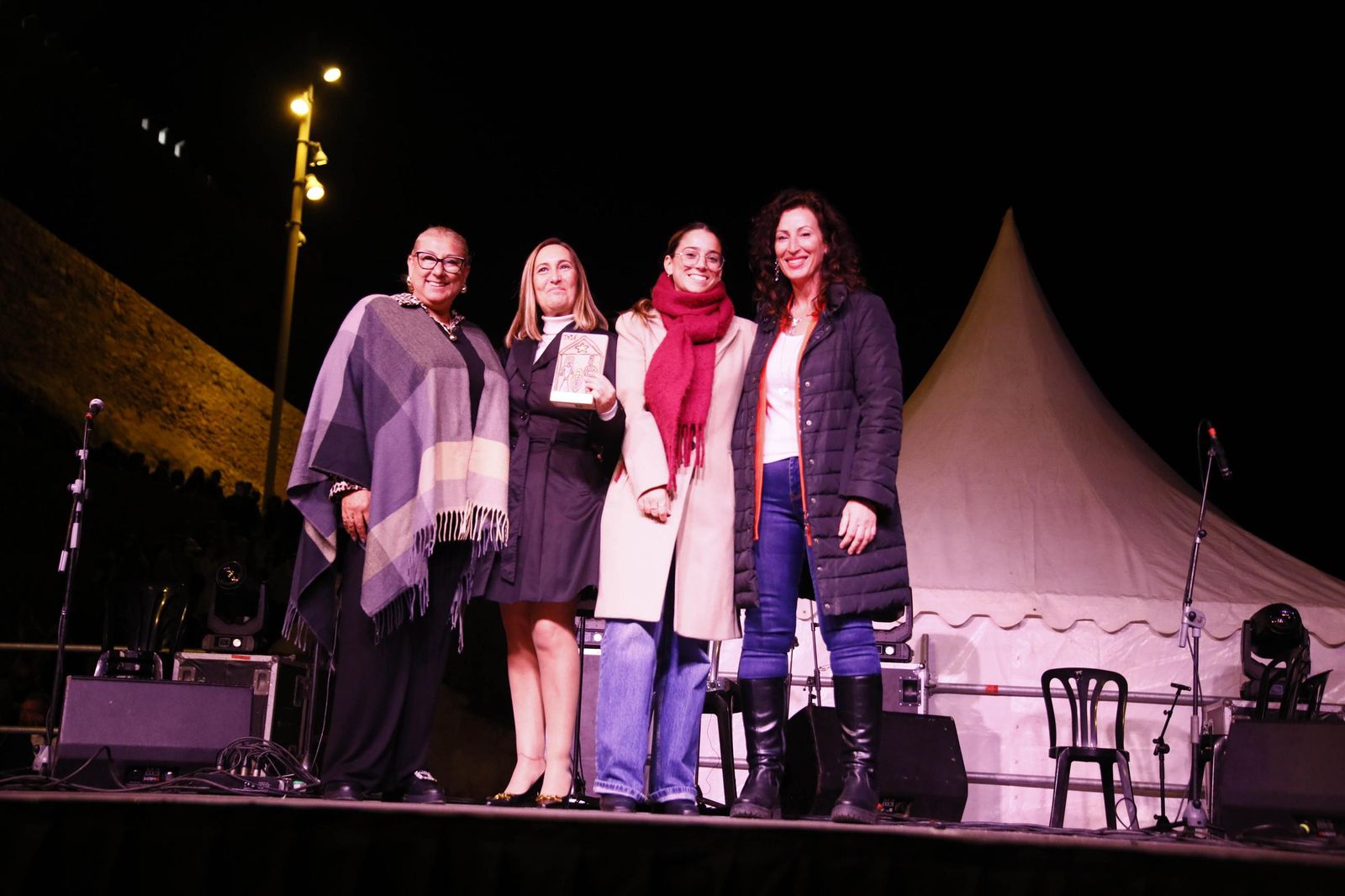 La Noche de las Candelas del Mesón Gitano de Almería, en imágenes