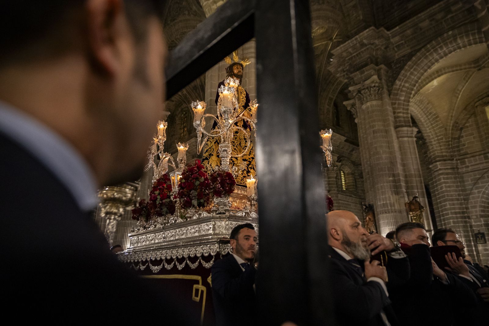 Vía-Crucis de las Hermandades con el Señor de la Sentencia