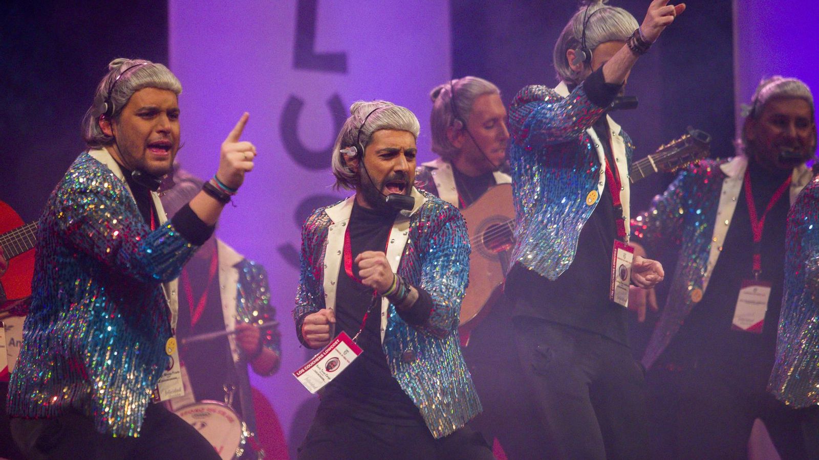 La chirigota Los couchers lowcost.