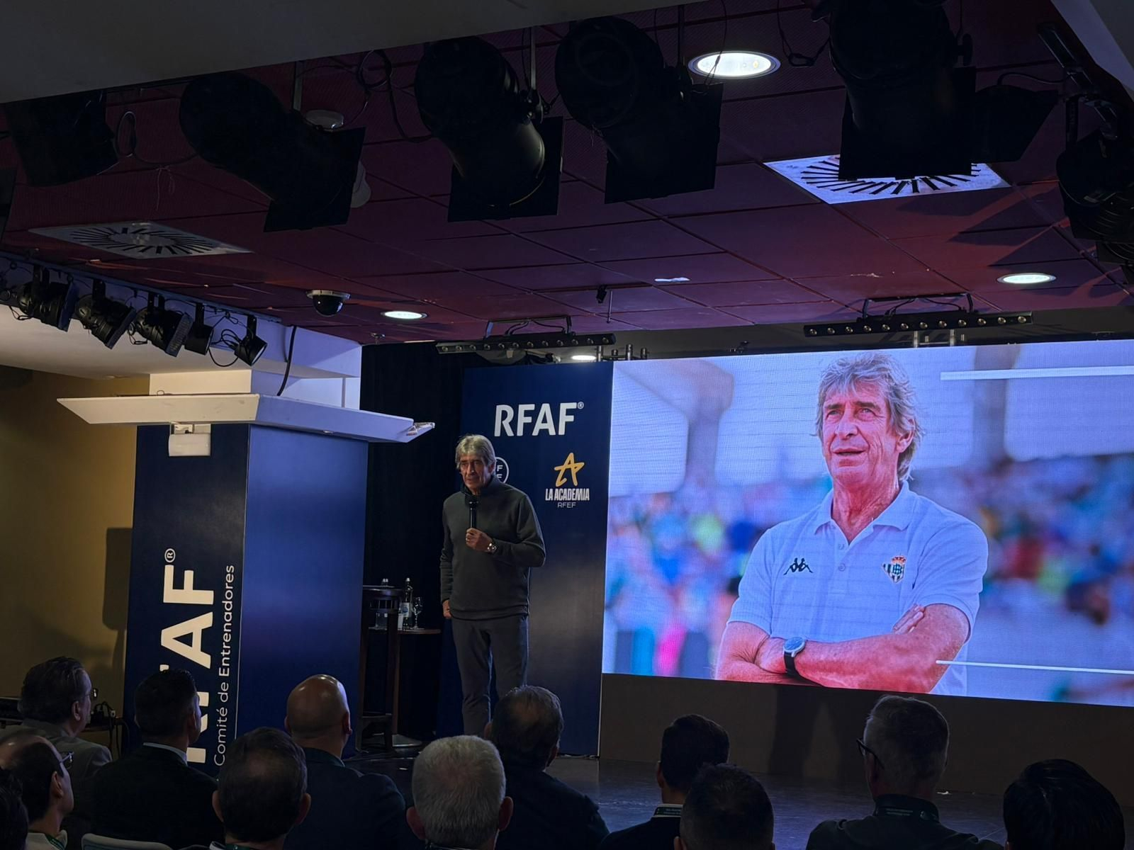 Las fotos de Manuel Pellegrini en su visita a Málaga