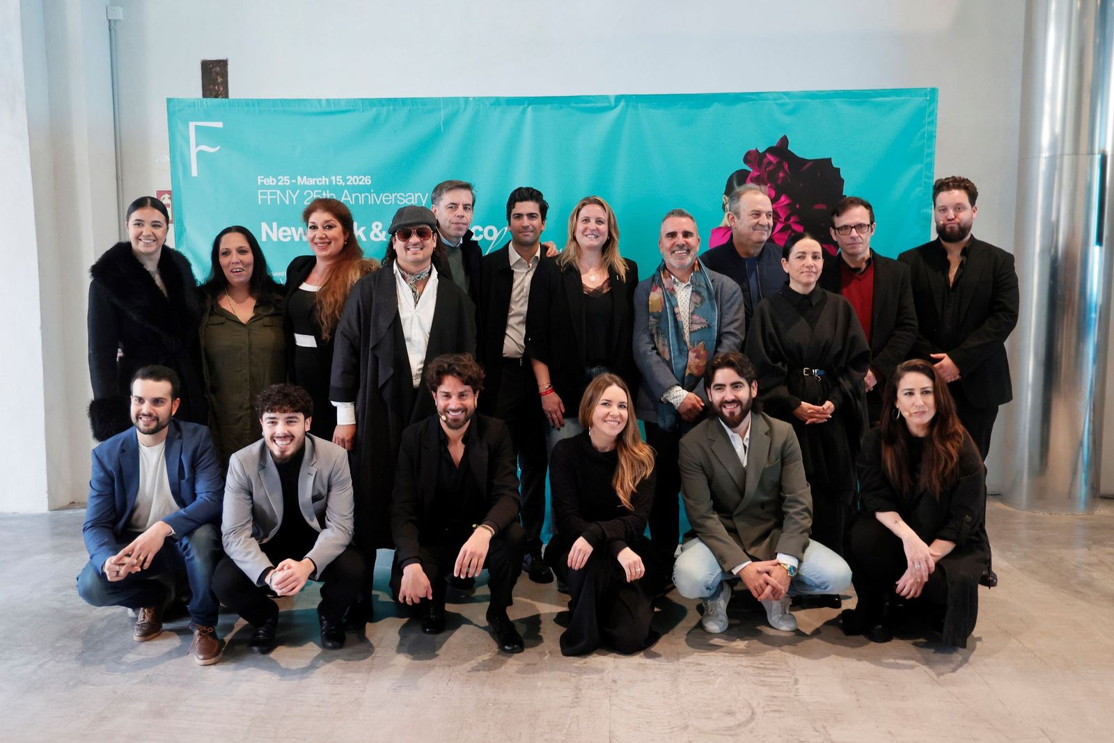 Algunos de los artistas invitados al festival asistieron a la presentación.