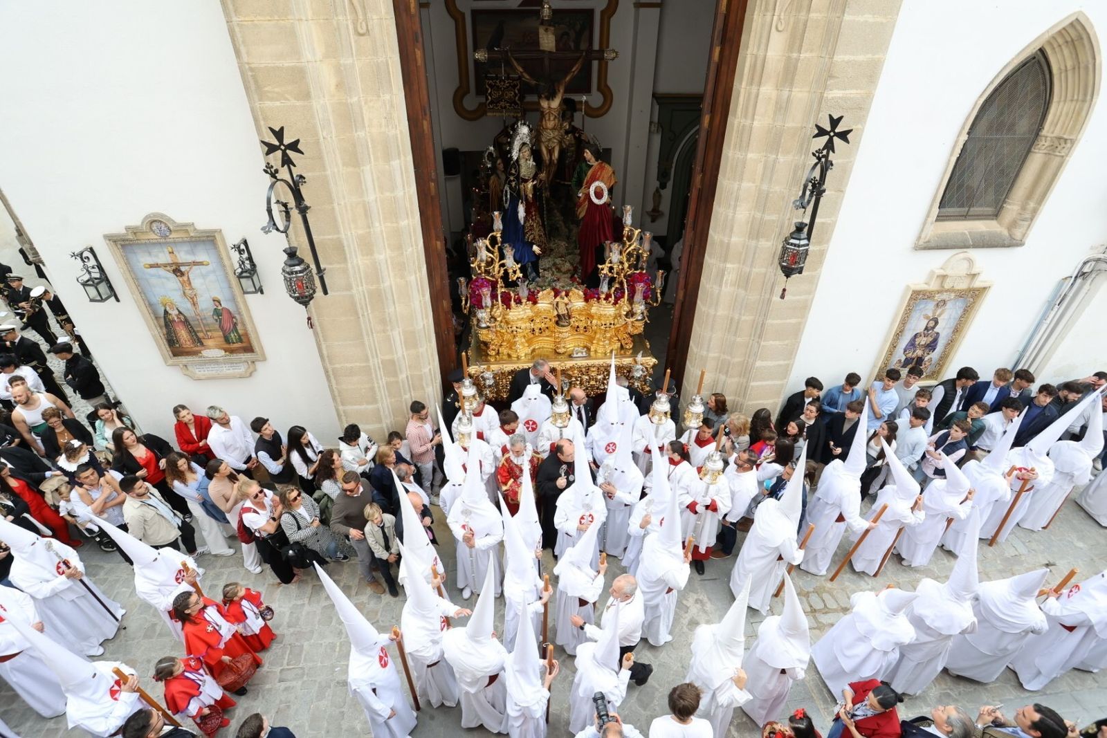 Salida del misterio del Cristo del Amor de su capilla de San Juan este pasado año.