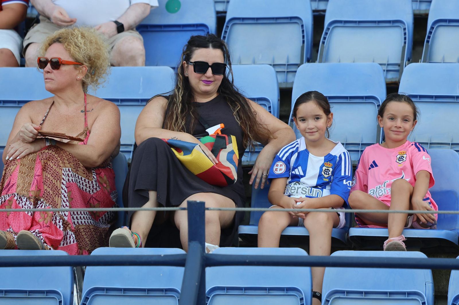 Búscate en las gradas del estadio en la celebración del Trofeo Colombino