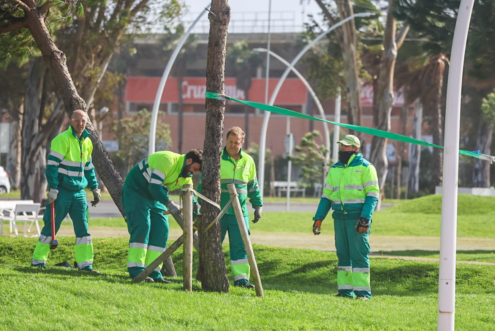 Fotografías del ambiente en la ciudad con el paso de la borrasca Leonardo