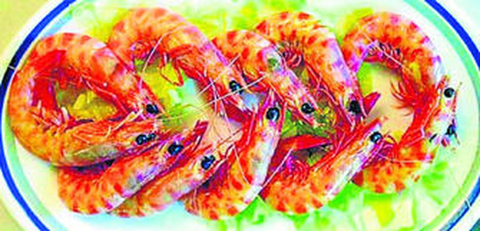 Imagen de un plato de langostinos.