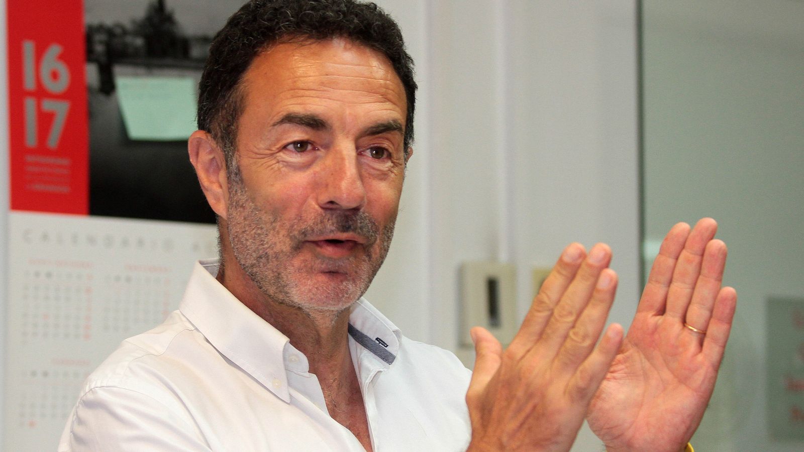 El profesor Lorente, en un momento de la entrevista.