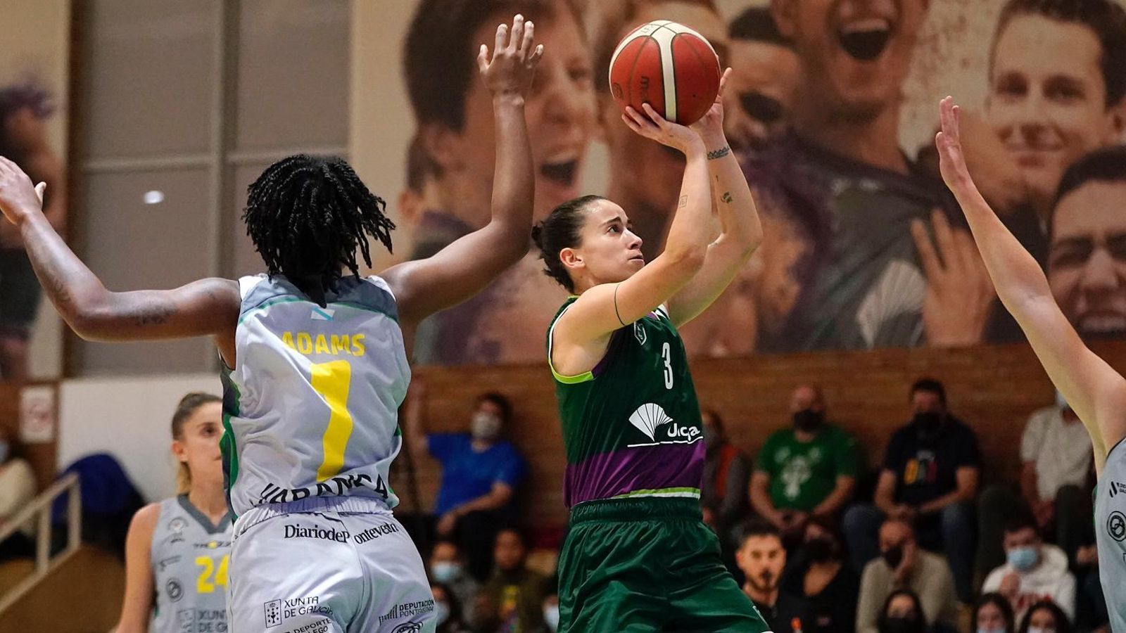 Salomé García en un partido en Los Guindos.