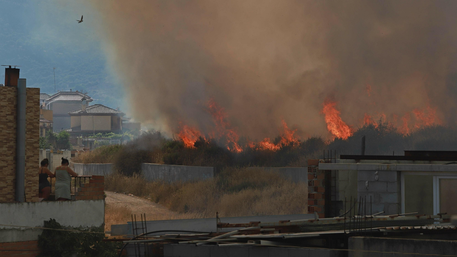 Incendio en la barriada de El Cobre