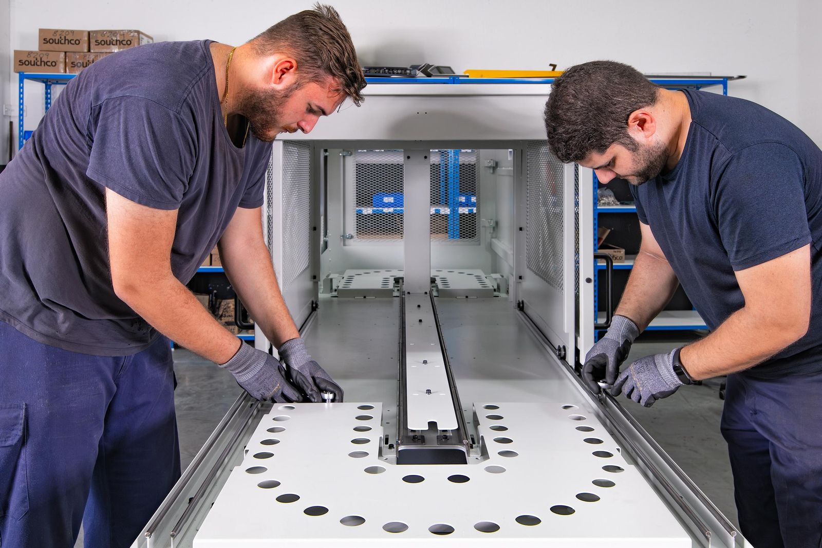 Cafisur se consolida en la zona oriental de Andalucía abarcando proyectos de calderería industrial de alta exigencia.