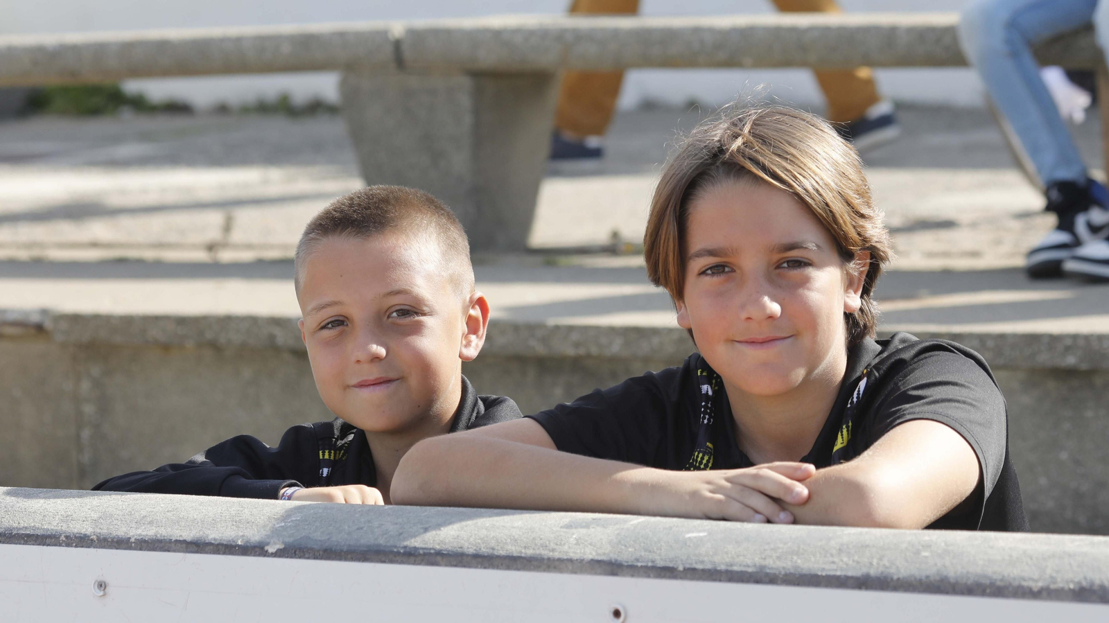 Fotos de la afición durante el encuentro de la Balona - Real Madrid Castilla