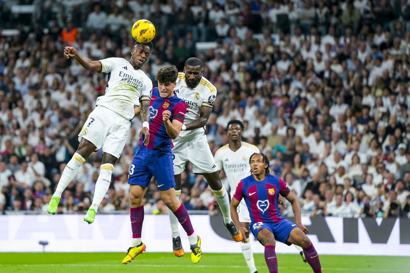 Las mejores fotos del Real Madrid - Barcelona