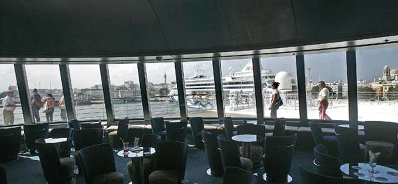 Imágenes del interior del crucero 'Grand Voyager'

Foto: Joaquin Pino