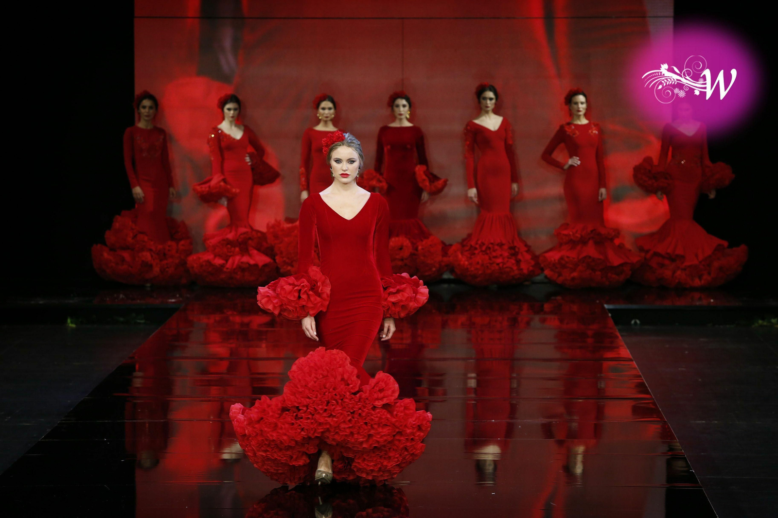 Todas las fotos del desfile de Alejandro Santizo en Simof 2020