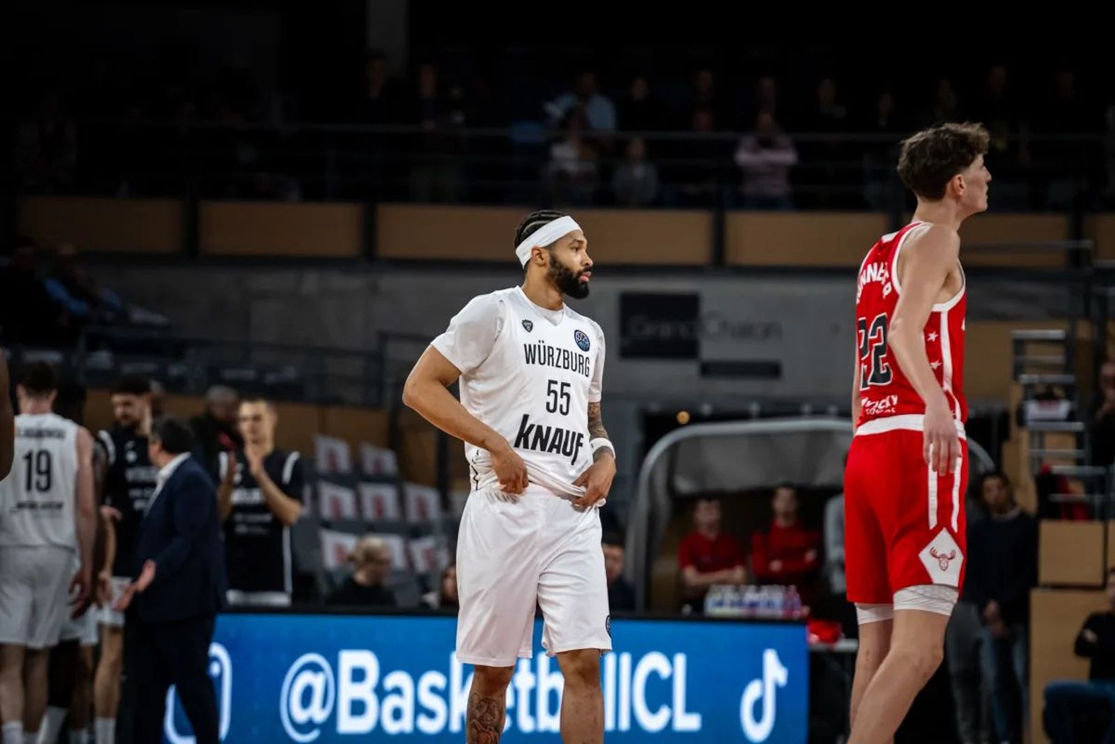 BCL: El Chalon vence al Wurzburg en el grupo del Unicaja