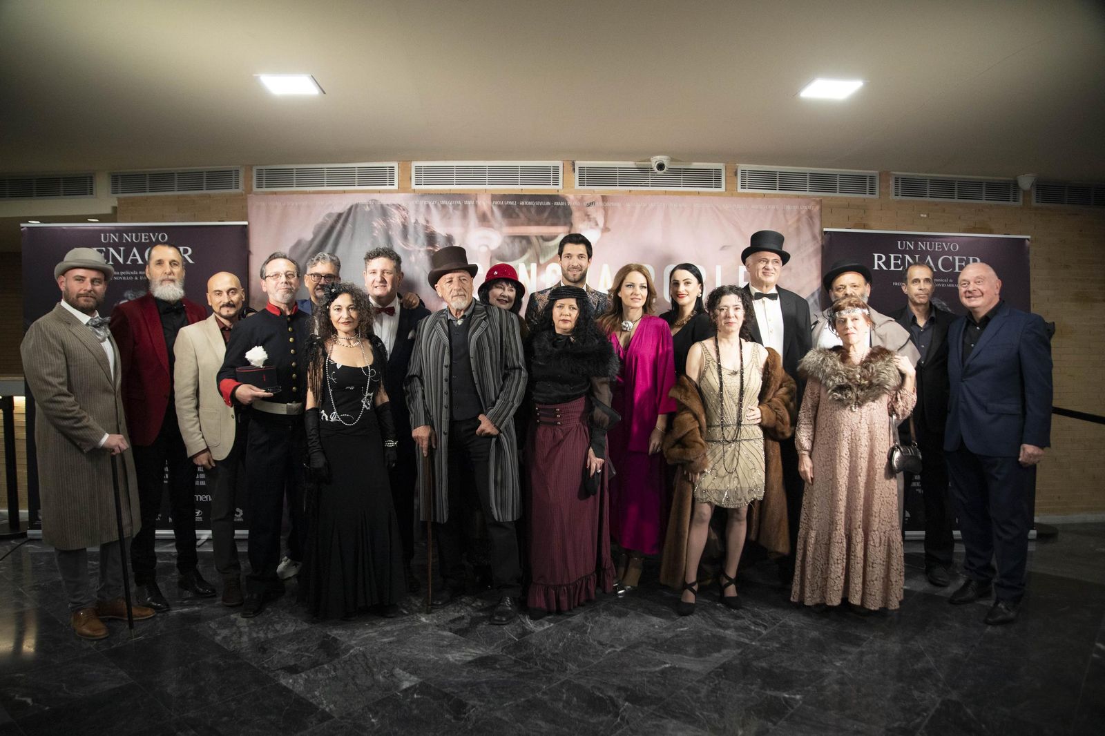 El estreno en Almería del largometraje documental "Concha Robles", en imágenes