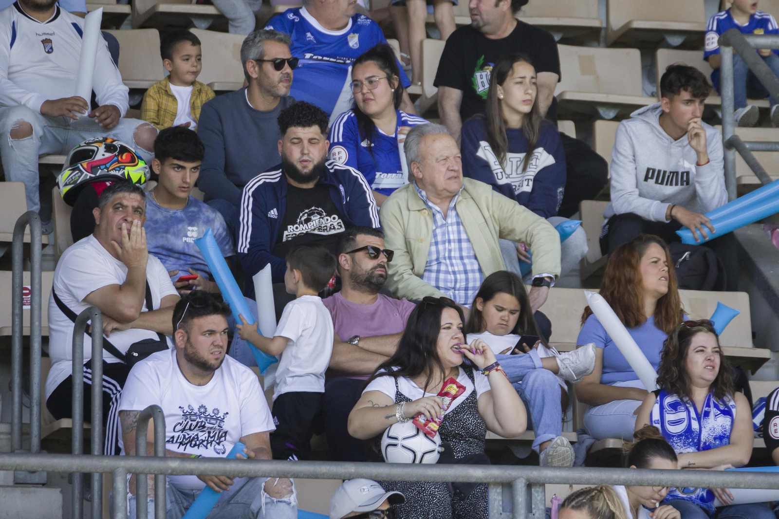 Pedro Pacheco viendo el Xerez CD - Atlético Espeleño en Chapín