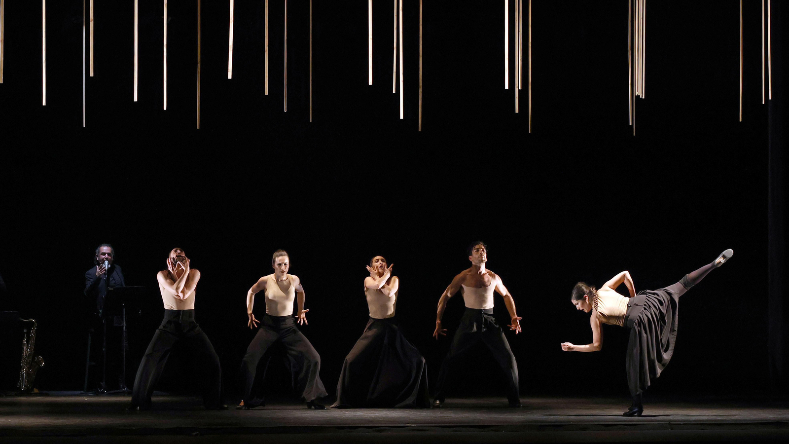Compañía David Coria 'Los bailes robados' en el Teatro Villamarta para el Festival de Jerez