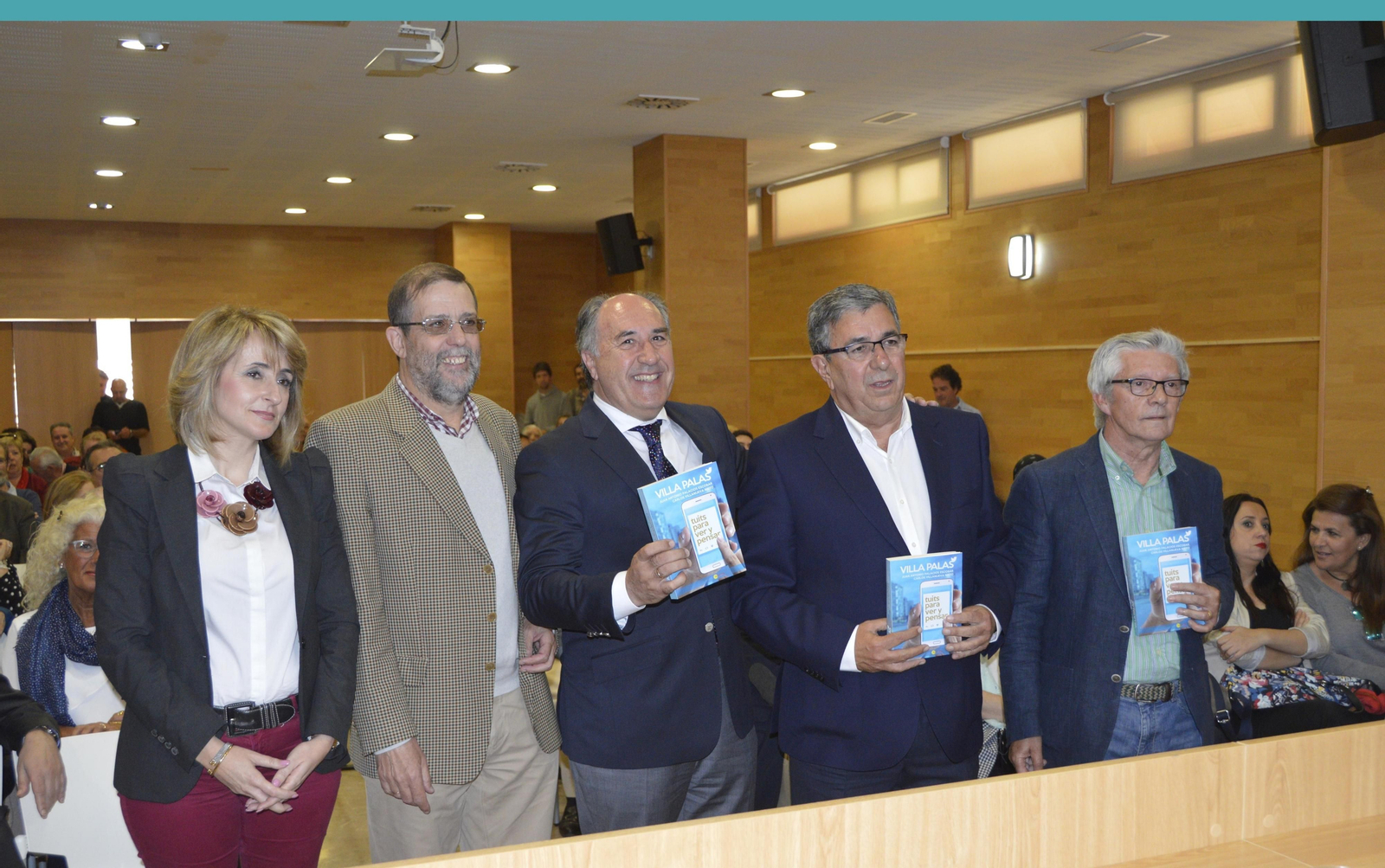 De izquierda a derecha: Pilar Pintor, Carlos Villanueva, José Ignacio Landaluce, Juan Antonio Palacios e Ildefonso Sena.