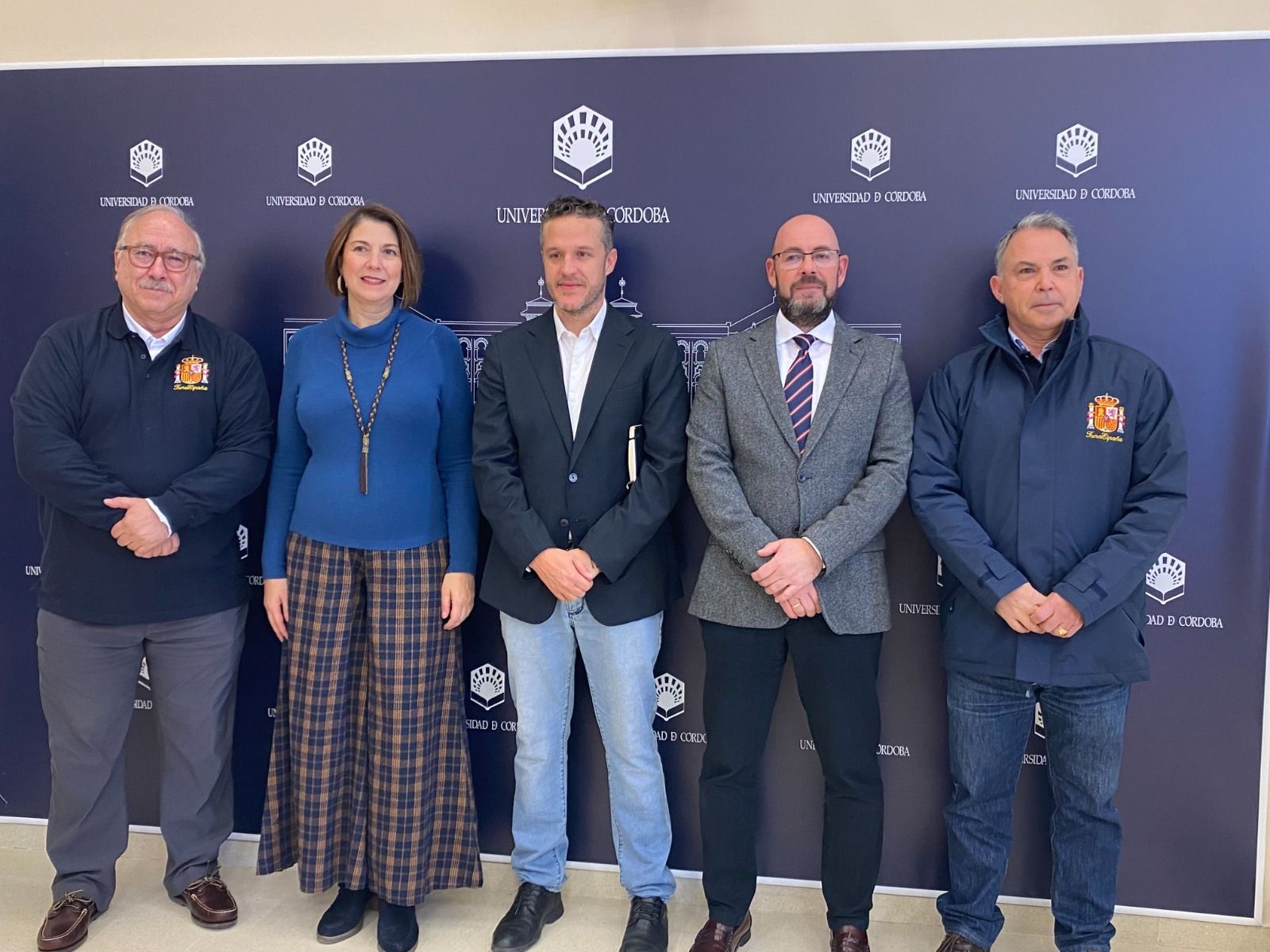 Asistentes a la presentación del 'Juntamento de tunos'.