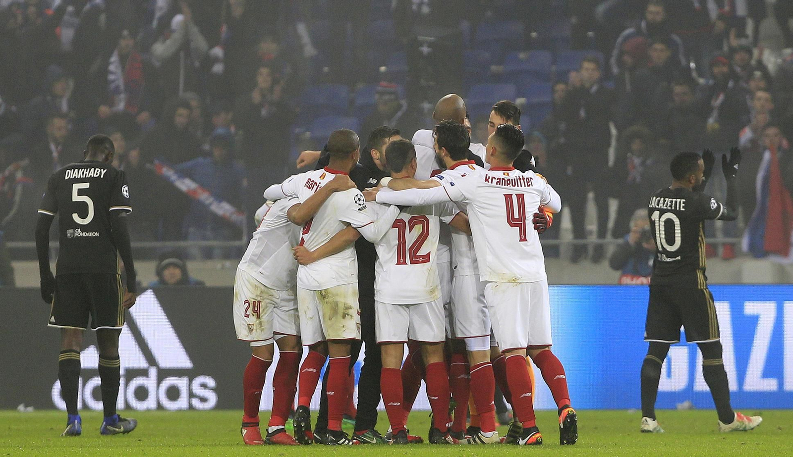 El Lyon-Sevilla, en imágenes.