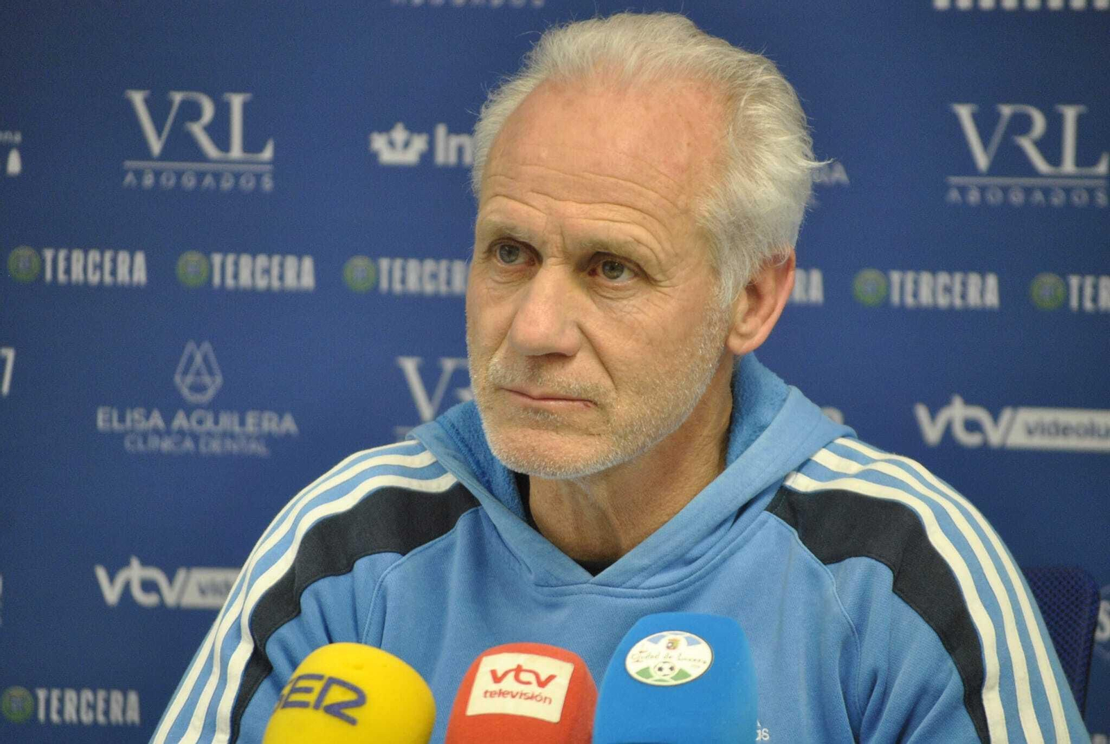 Rafael Carrillo, técnico del Ciudad de Lucena, cree que el Xerez DFC tiene potencial para estar arriba.