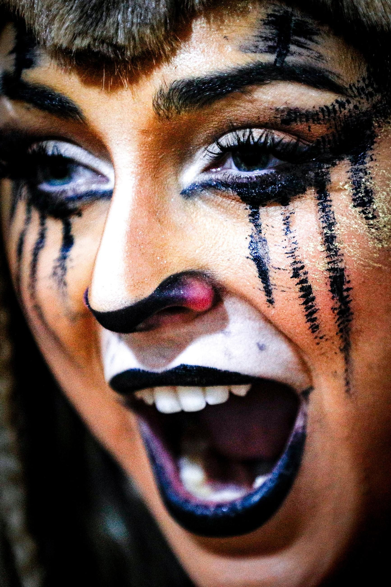 Búscate entre las mejores imágenes de la quinta sesión de cuartos de final del COAC 2025