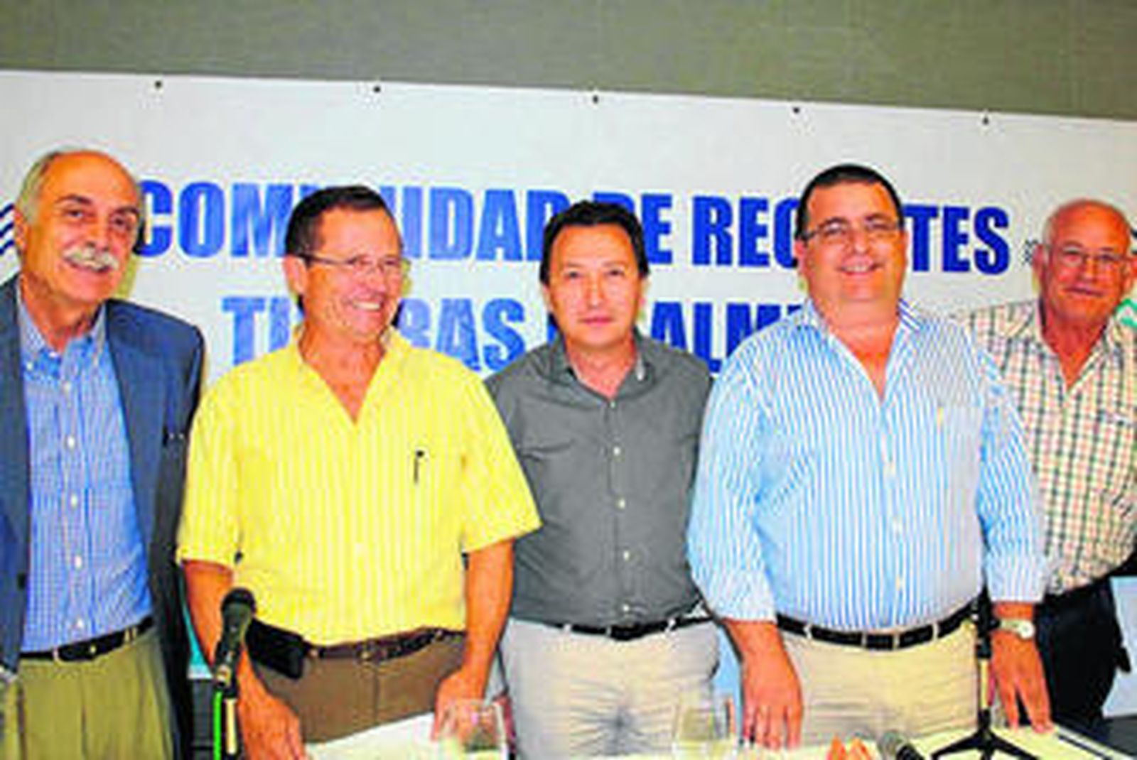 El presidente, José Antonio Fernández (centro), será el anfitrión de la cita de hoy.