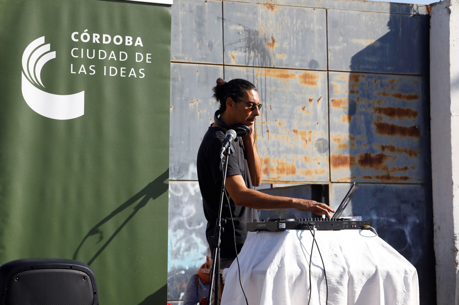 Así ha sido el perol gourmet celebrado en Las Palmeras de Córdoba, en imágenes