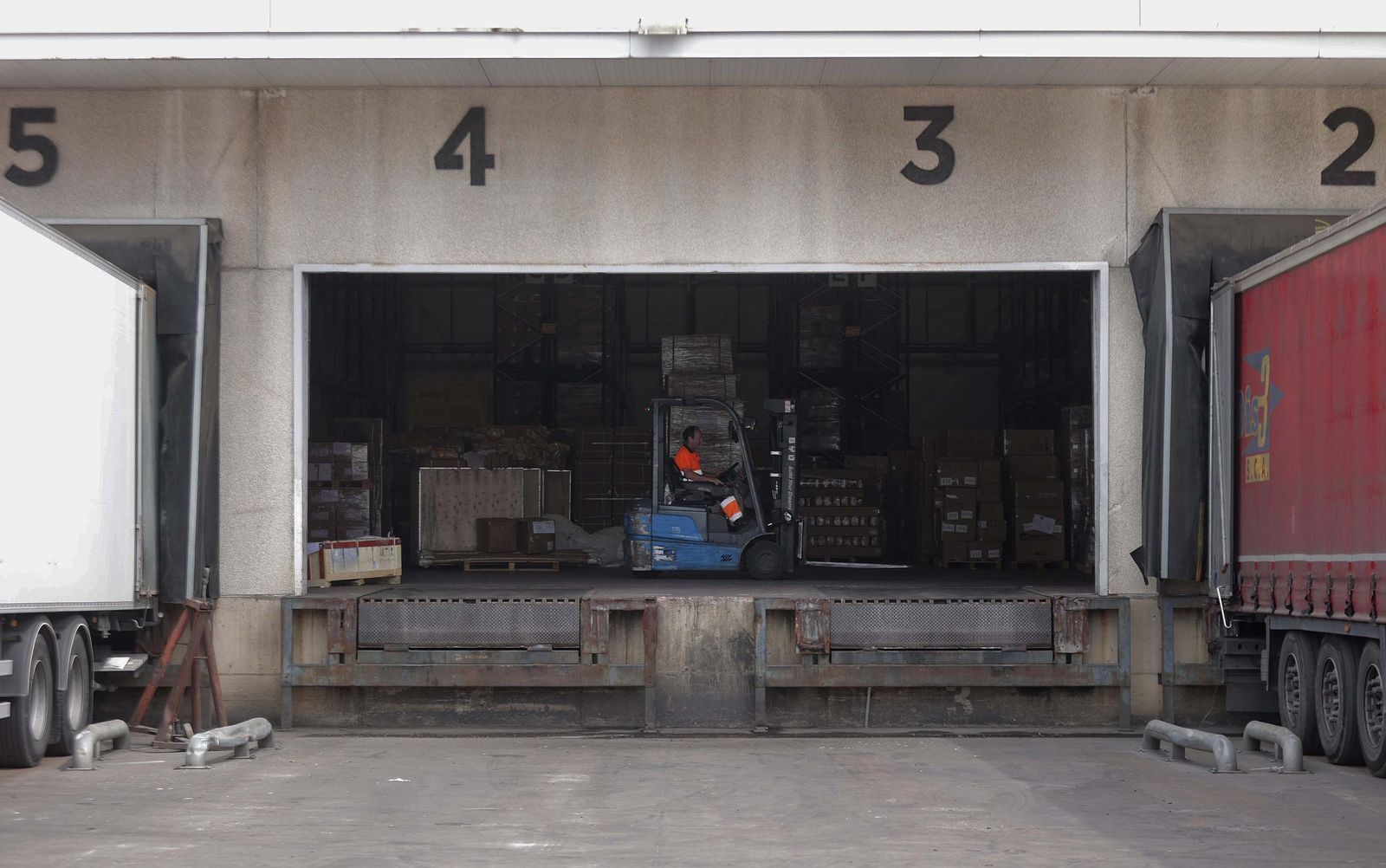 El depósito franco del Puerto de Algeciras, en imágenes