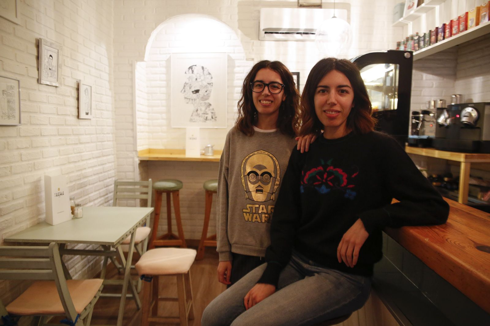 "En el Canela en Rama no hacemos clientes sino amigos"