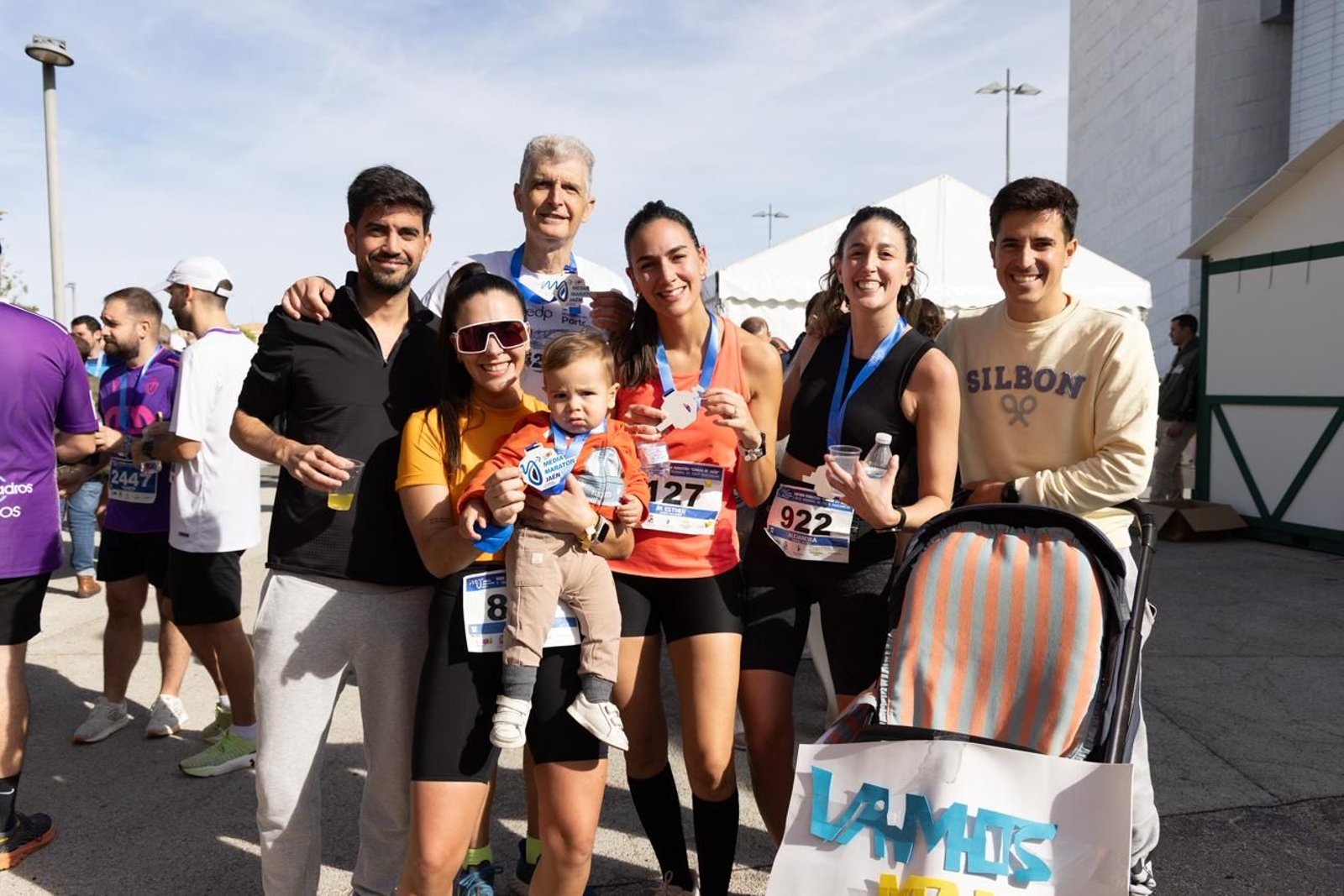 En imágenes: multitudinaria e histórica XXIX Media Maratón 'Ciudad de Jaén' y 10k en memoria de Paco Manzaneda