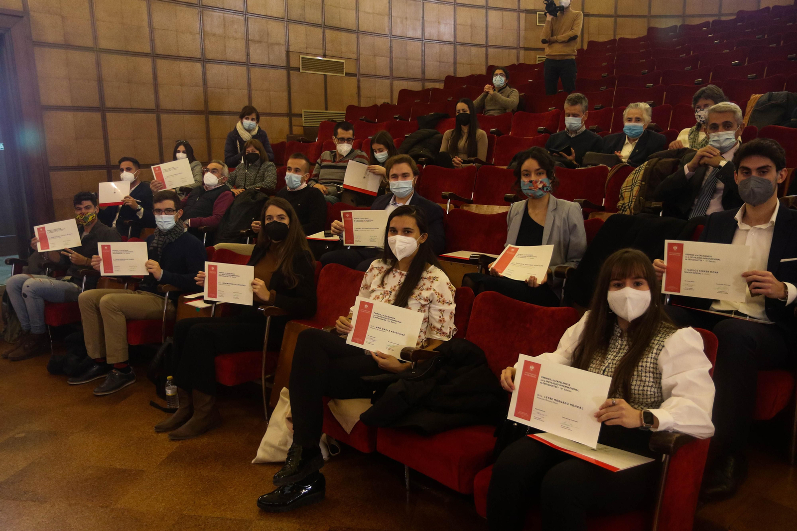 Parte de los premiados, esta mañana en el Espacio V Centenario.