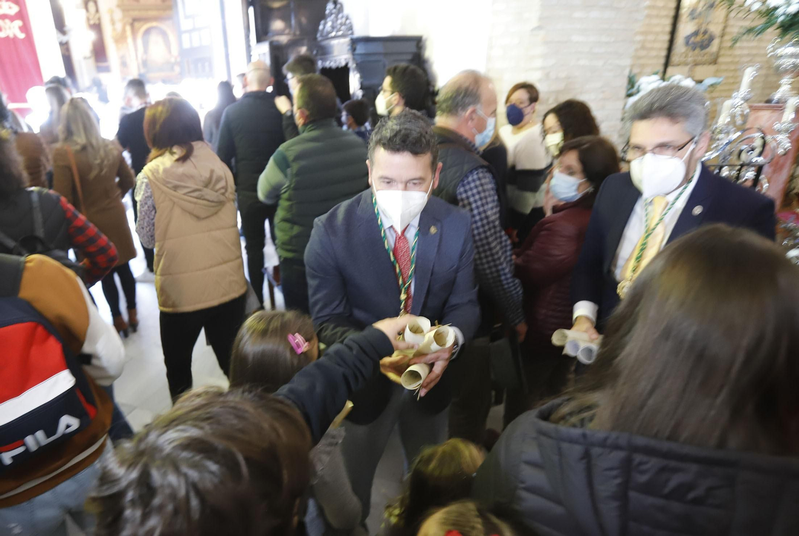 Imágenes de la Candelaria en Almonte.