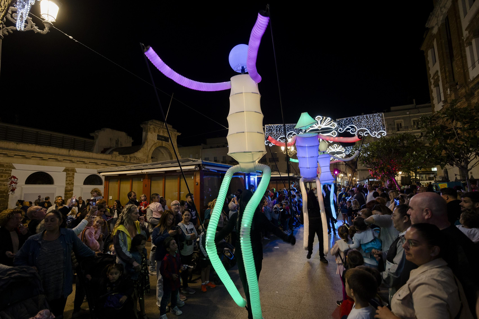 Las imágenes de la fiesta de los Tosantos en el Mercado Central