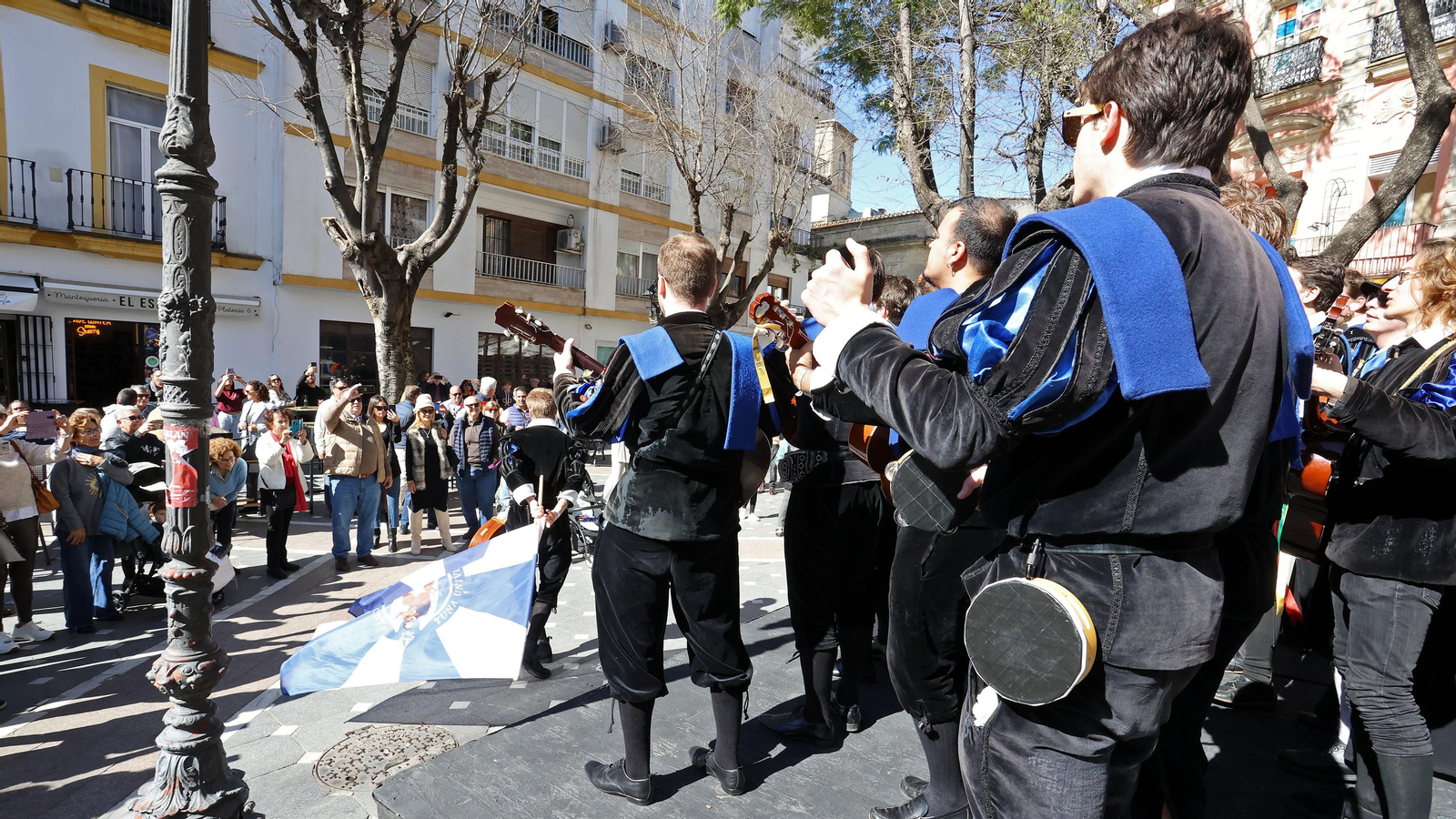 Gran ambiente en el Certamen Internacional de Tunas ‘Jerez, Tierra de Vinos’