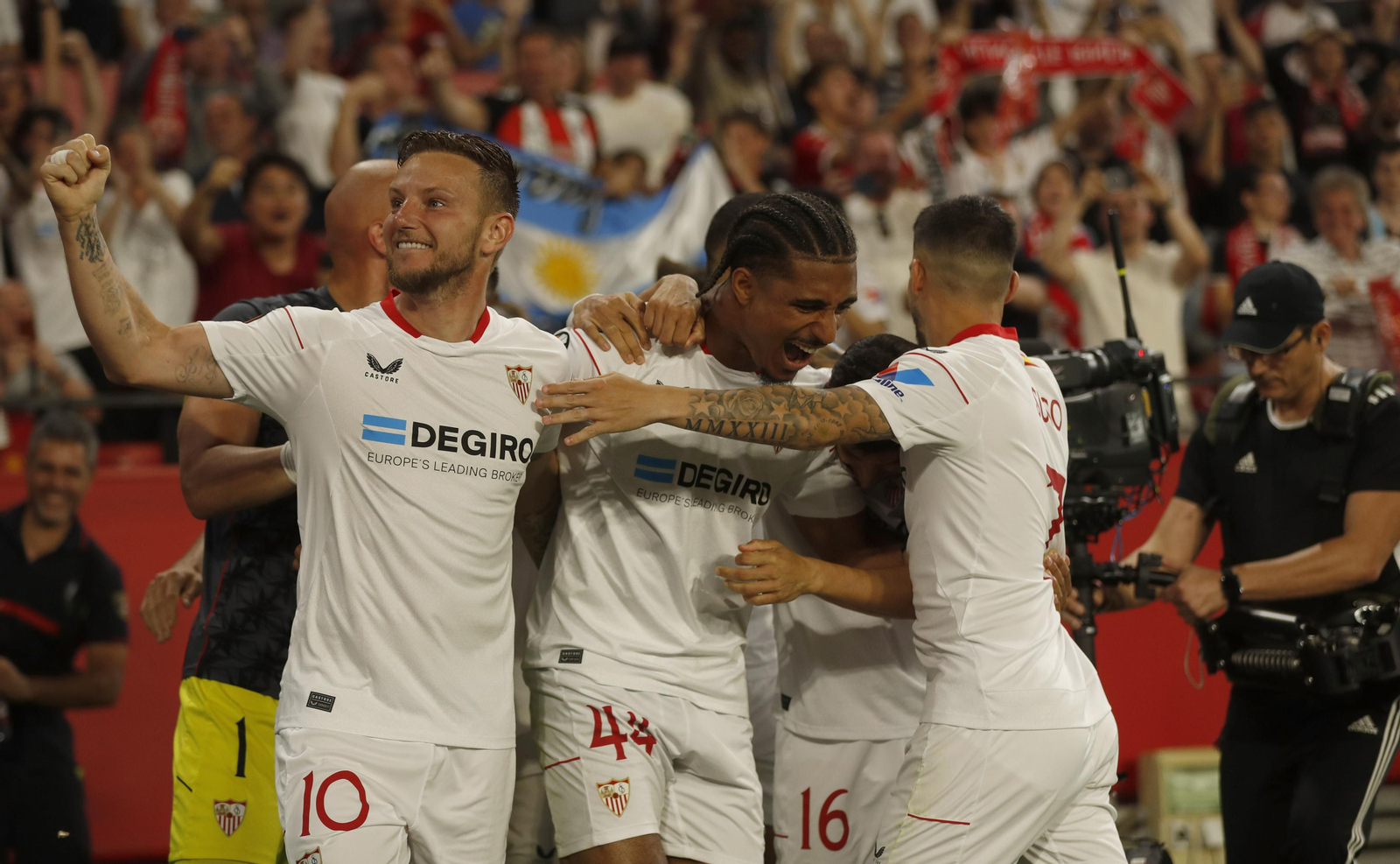 Las fotos del Sevilla-Manchester