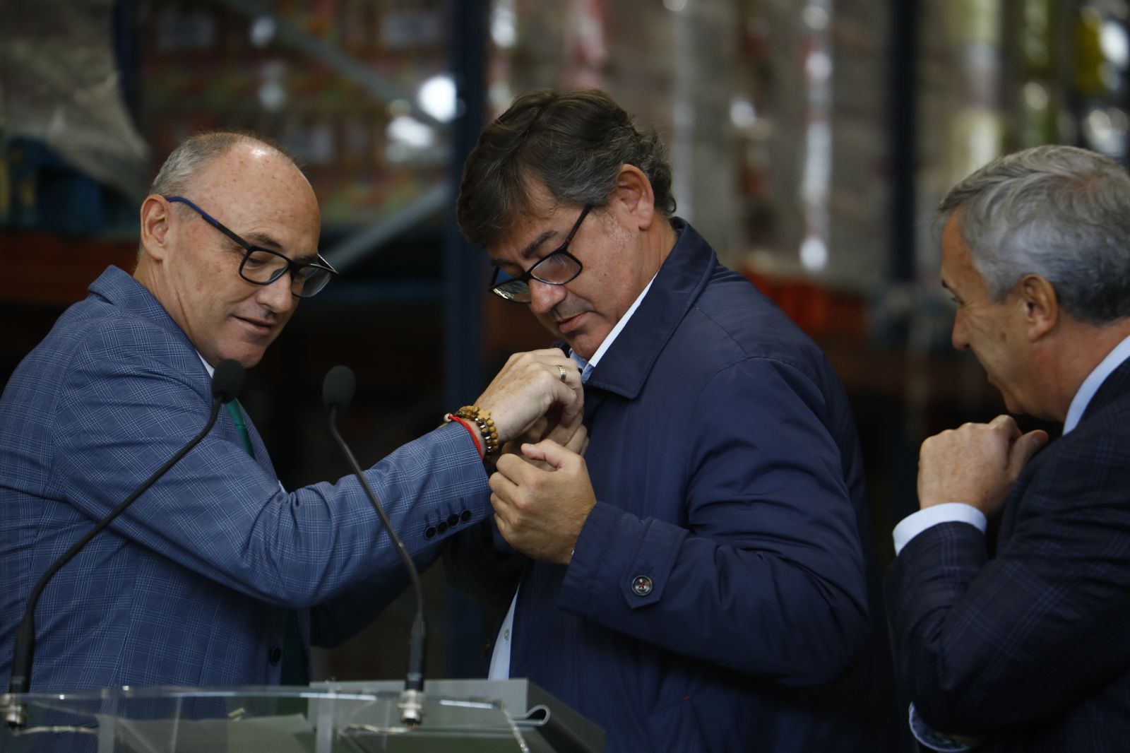 La visita institucional del Córdoba CF a Supermercados Piedra, en imágenes