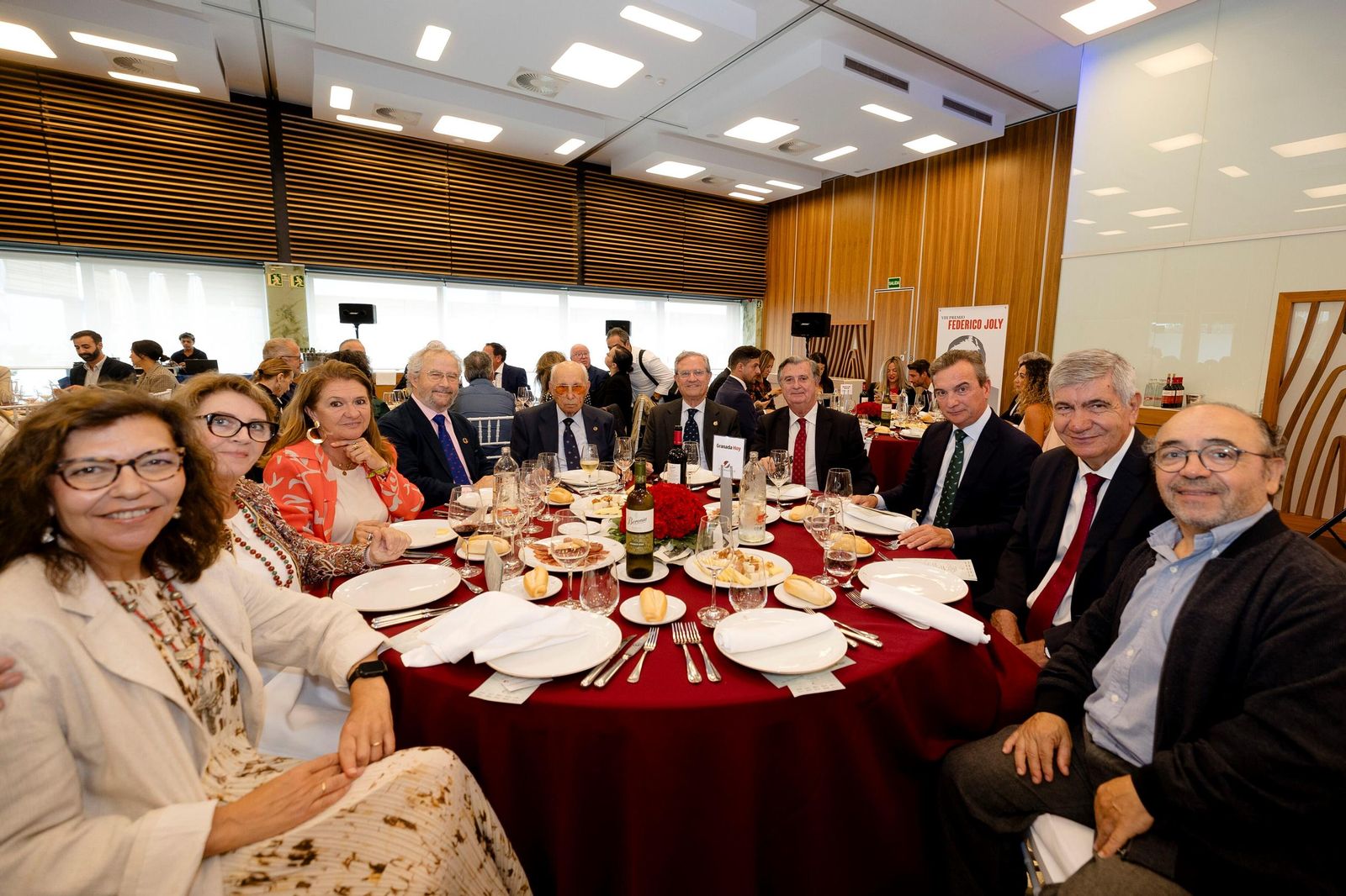 Las imágenes de la entrega del VIII Premio Federico Joly a Sara Baras en Cádiz