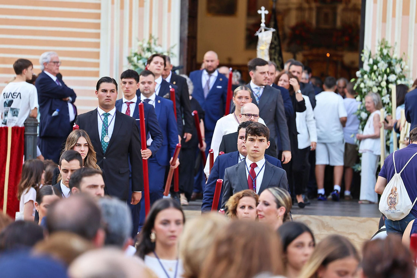 Imágenes de la procesión del Corpus Christi por las calles de Huelva