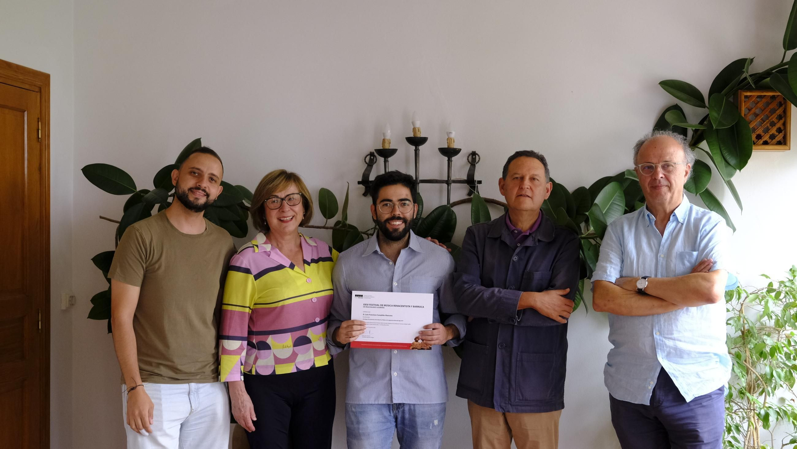 Entrega de diplomas a los alumnos del seminario de historia del Festival de Vélez Blanco