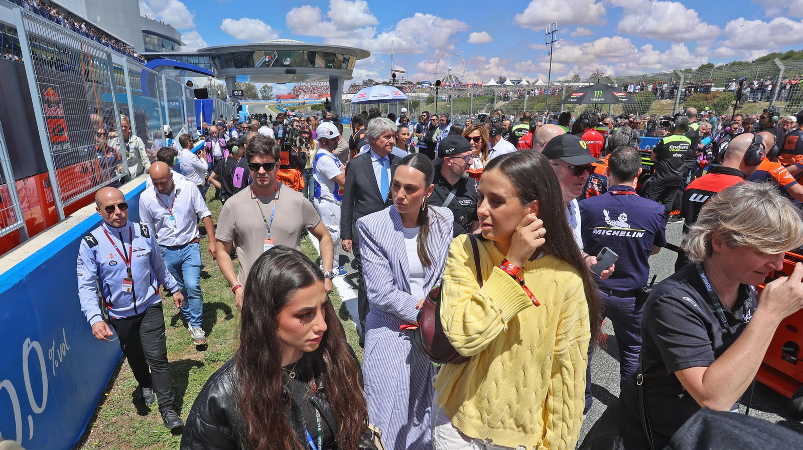 Imágenes del gran ambiente el domingo de carreras MotoGP en el Circuito de Jerez