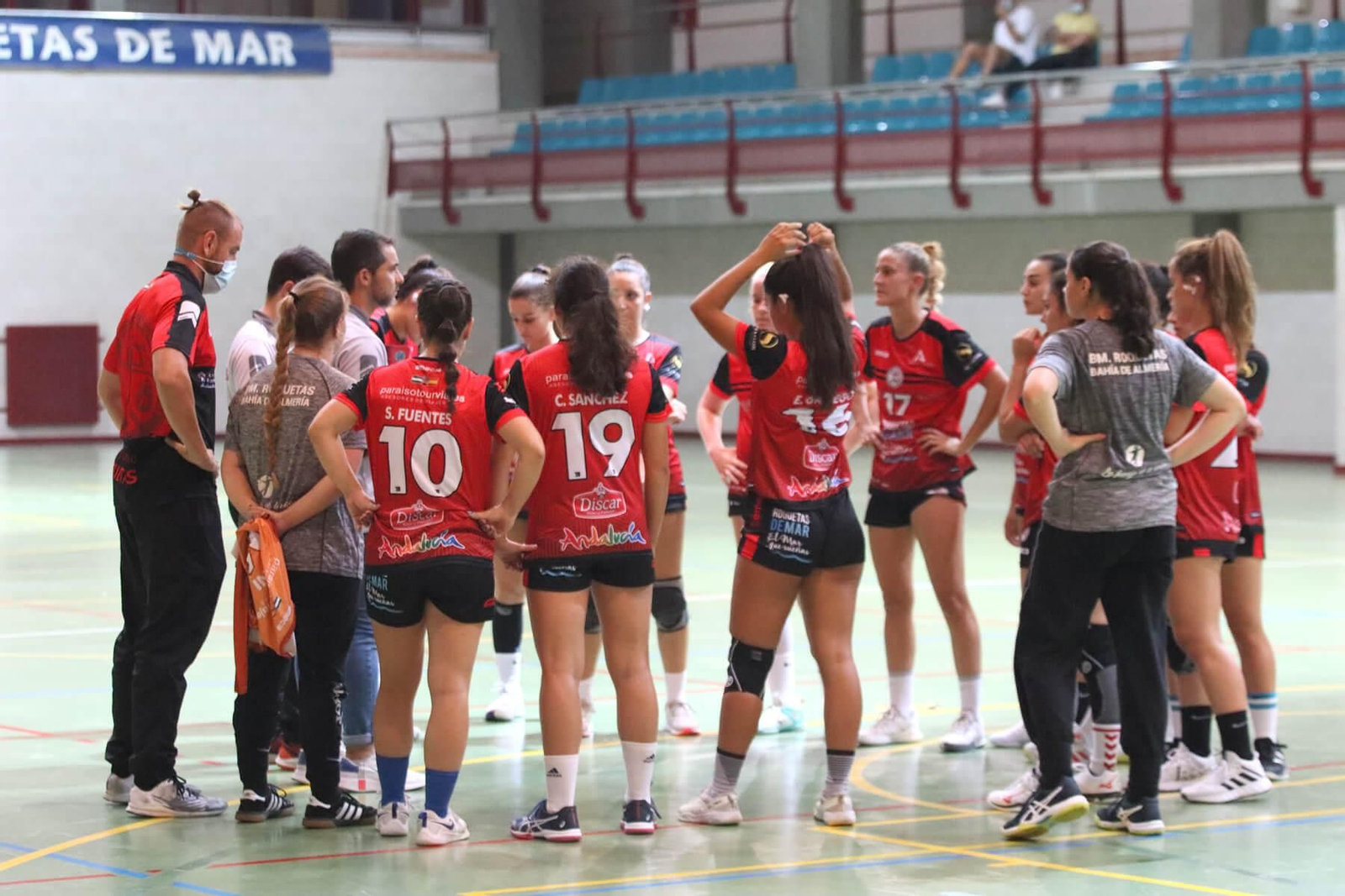 Las roqueteras no pudieron sacar un resultado positivo de tierras cordobesas