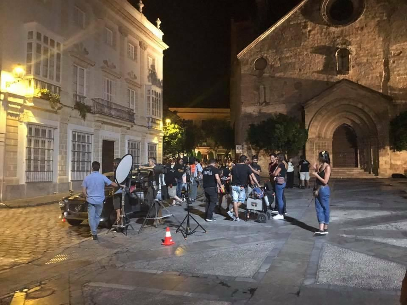 Rodaje este fin de semana en la ciudad, en una imagen difundida en redes sociales por la alcaldesa.