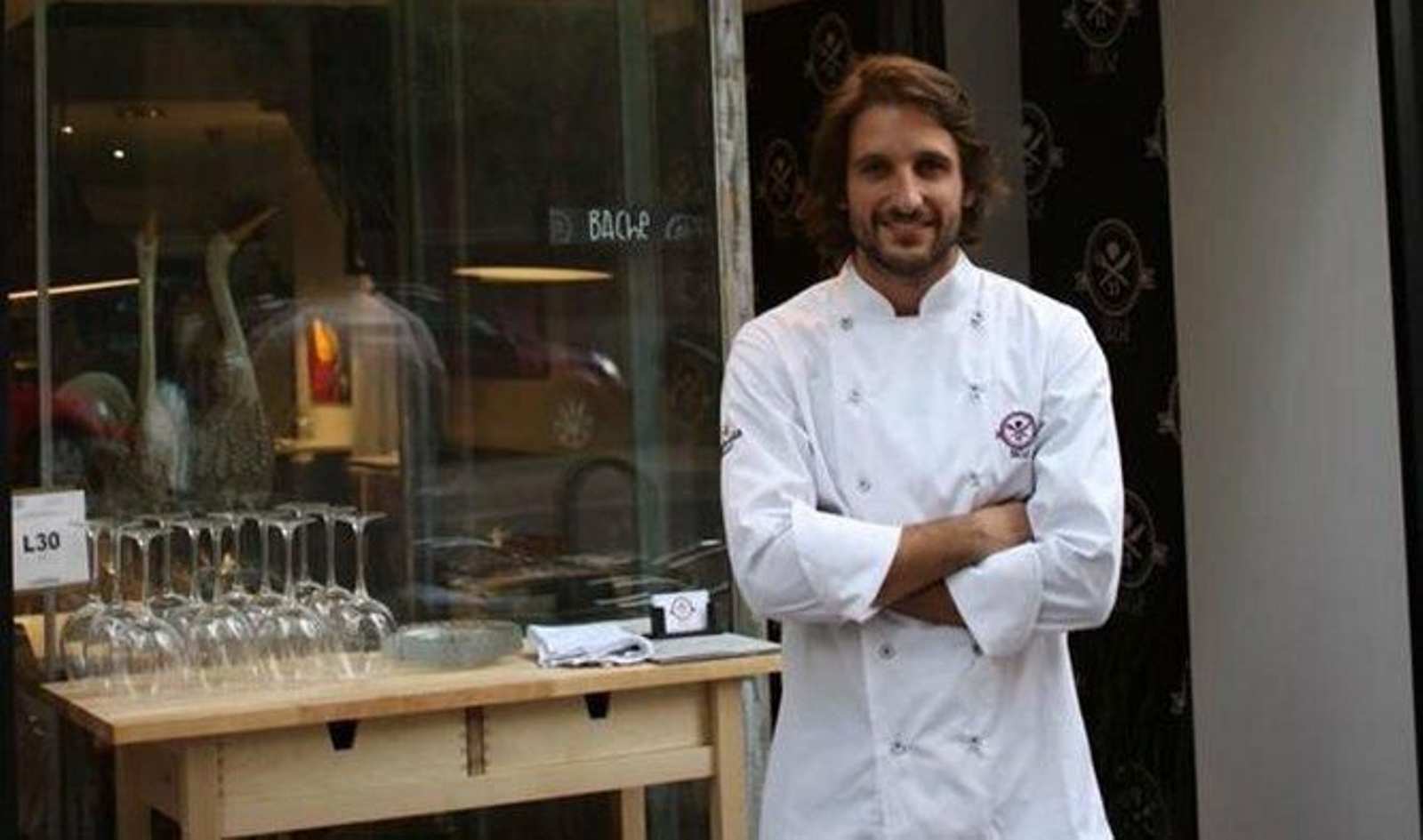 Alejandro Alcántara, en su establecimiento de Madrid. Alejandro Alcántara, en su establecimiento de Madrid.