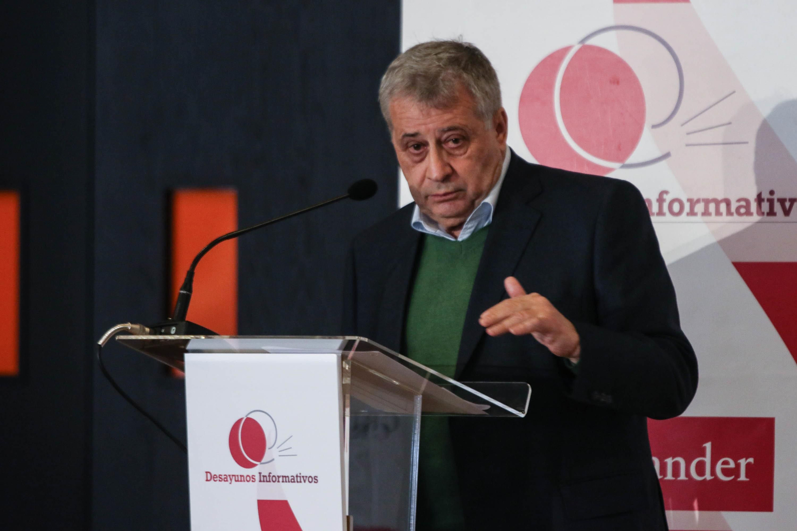 Jerónimo Páez , durante su intervención en el Desayuno informativo del Grupo Joly y Santander